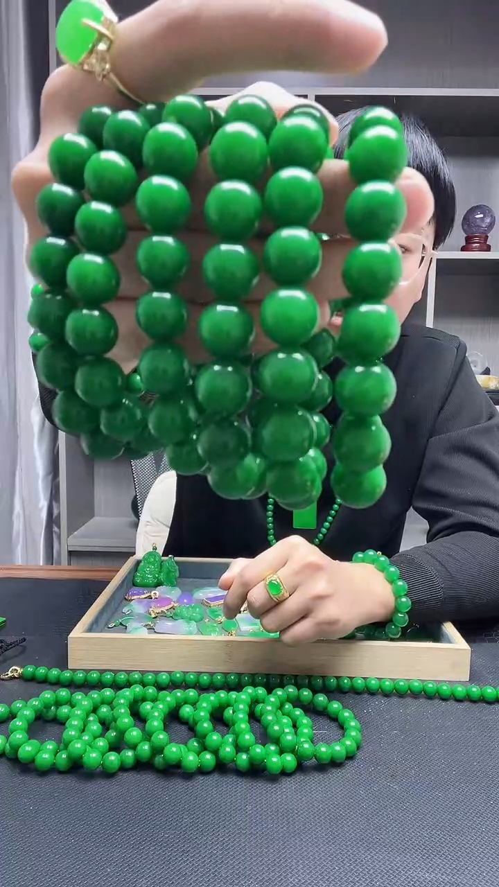 未镶嵌手链翡翠手链