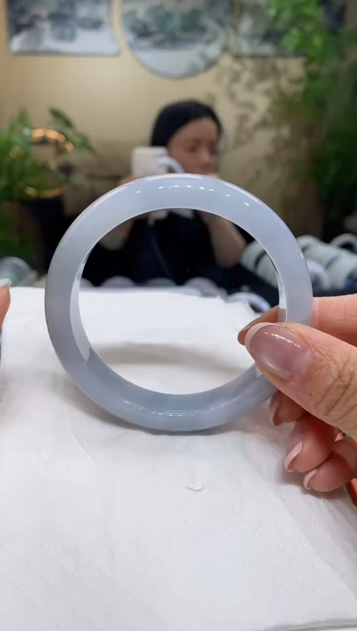 【闪购商品】翡翠手镯未镶嵌翡翠