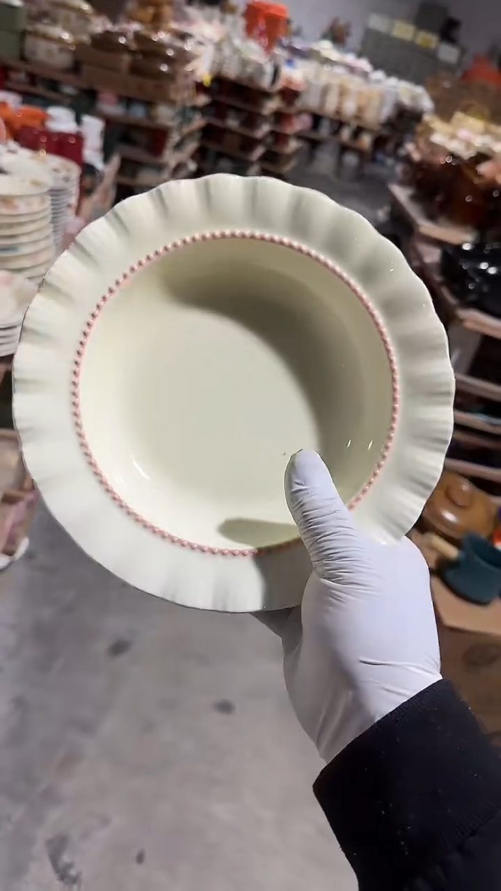 陶瓷草帽深盘微瑕 凑满20元包邮