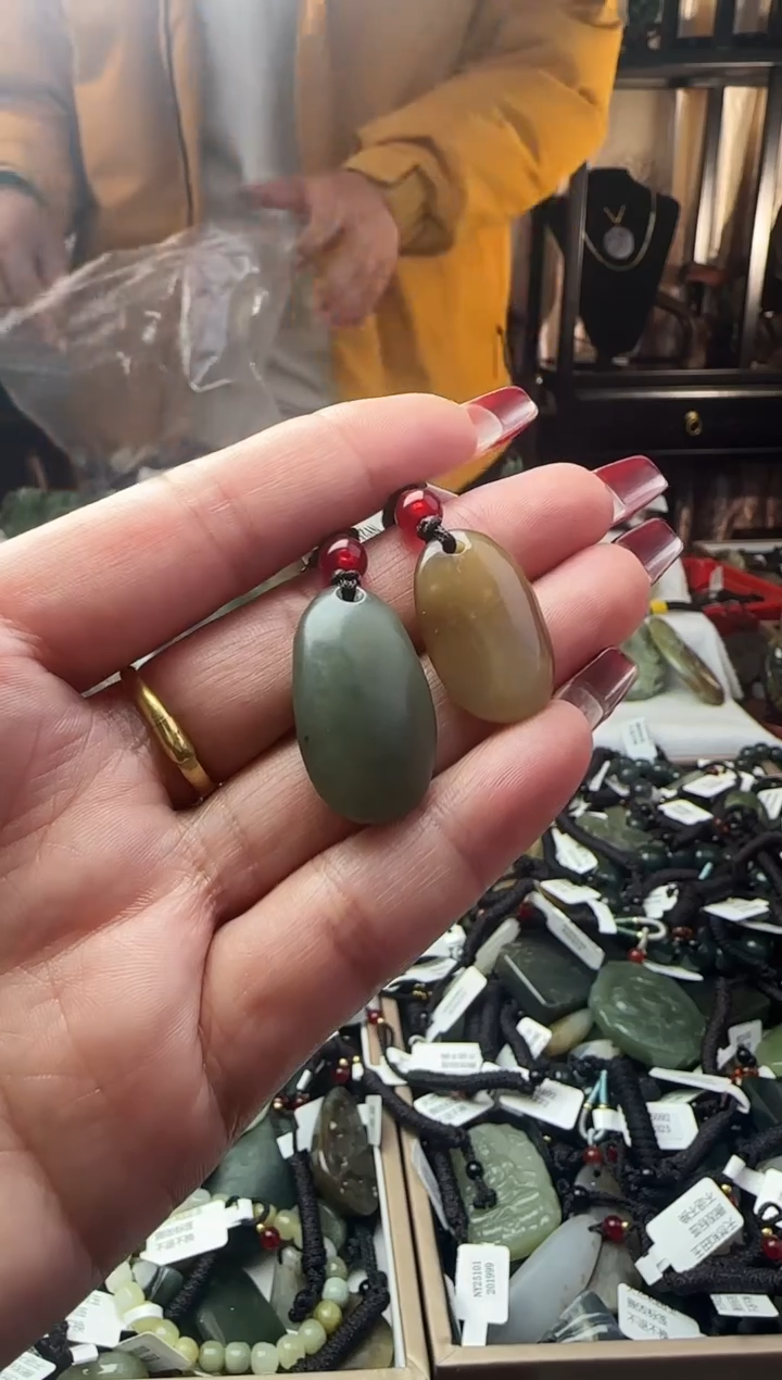 颈饰未镶嵌和田玉066