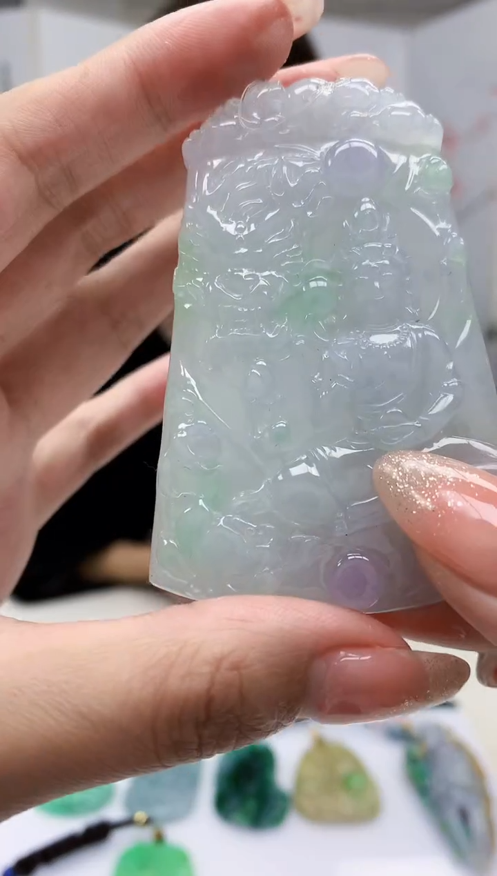 【闪购商品】定制翡翠未镶嵌4829MM-毛货挂件