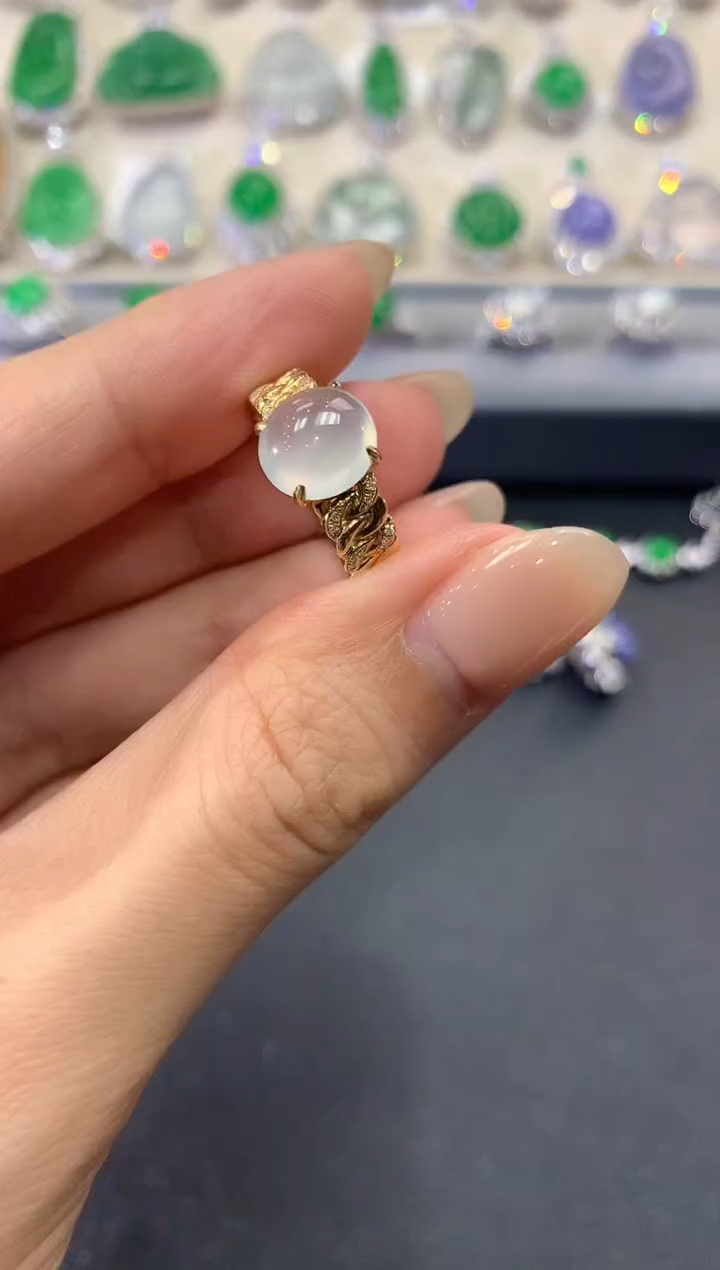 【闪购商品】翡翠戒指18K金镶嵌a53       