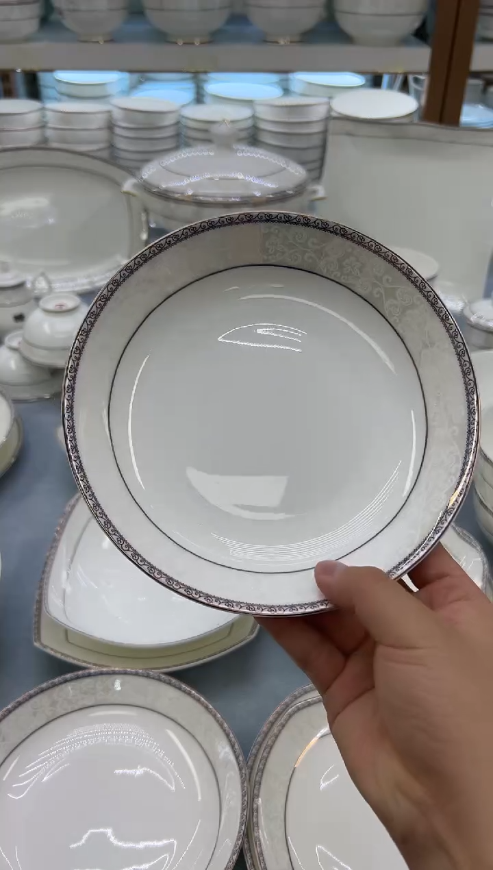 骨瓷玲珑7.5饭6个   