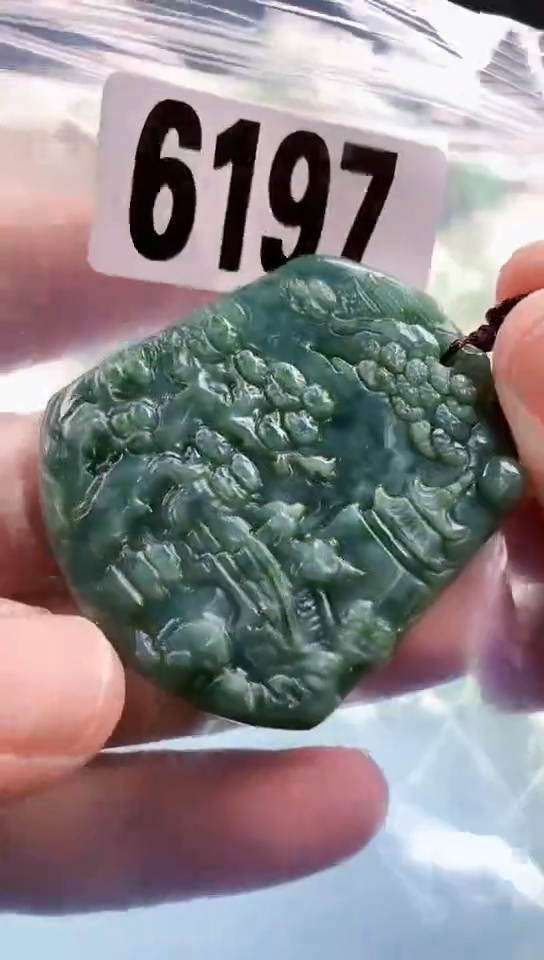 【闪购商品】翡翠挂件未镶嵌天然翡翠吊坠挂件