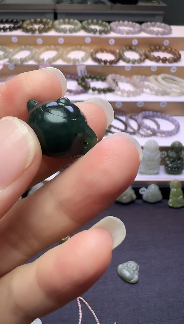 颈饰未镶嵌和田玉199号链接