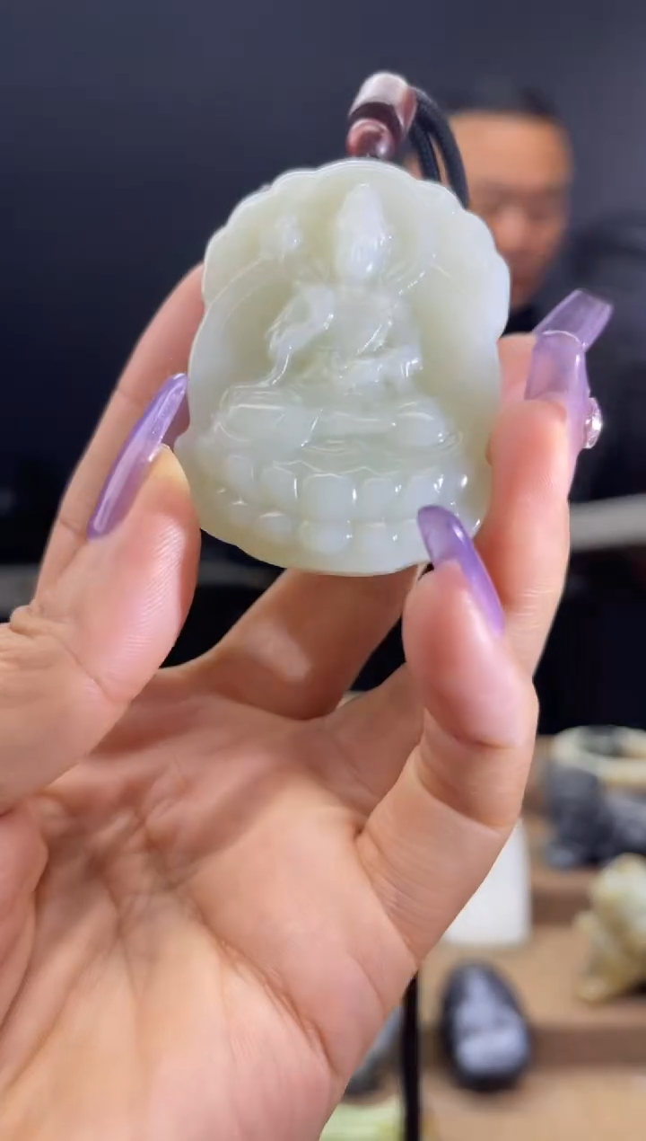 颈饰未镶嵌和田玉1