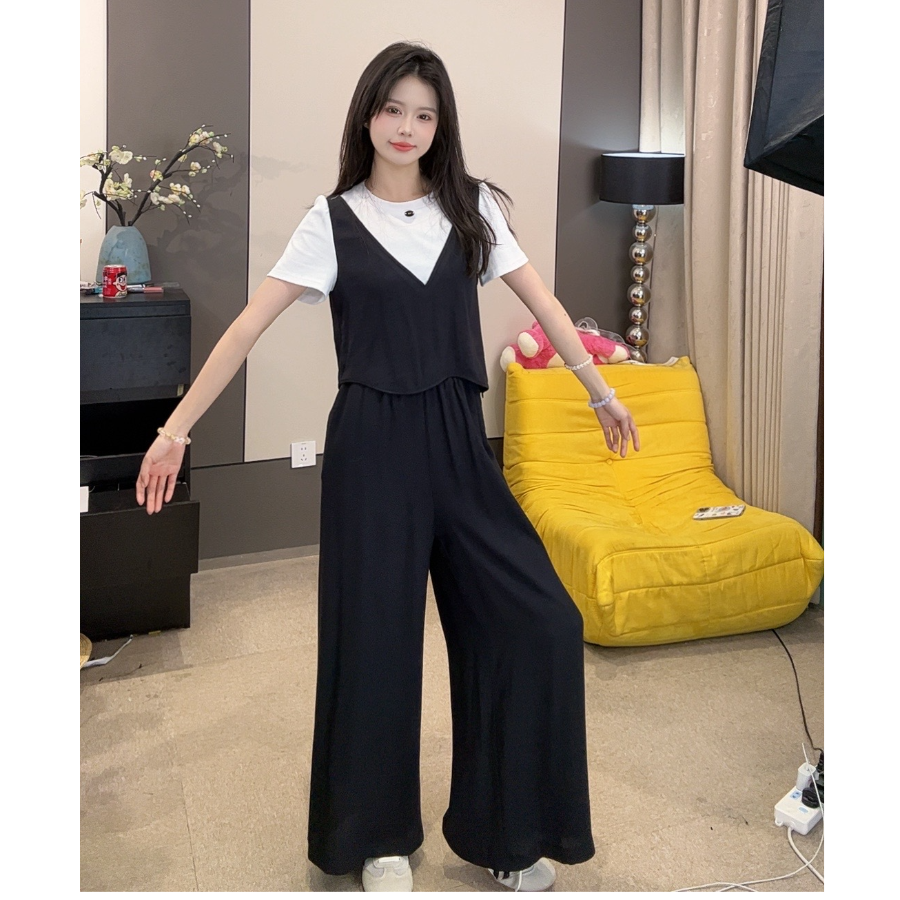 【上衣+裤子】夏季新款简约设计感时尚休闲套装两件套