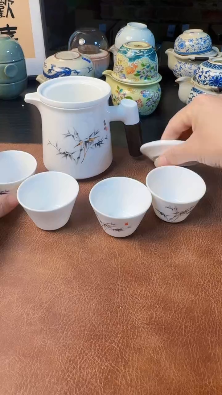 【闪购商品】杯德化白瓷，快客茶具