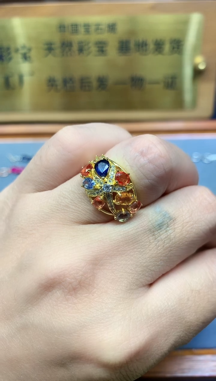 【闪购商品】蓝宝石戒指银S925镶嵌........