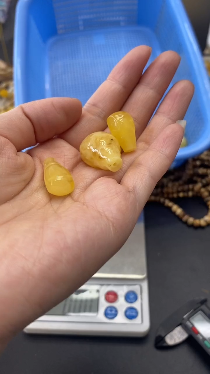 琥珀未镶嵌珠宝奇石A***零708一单