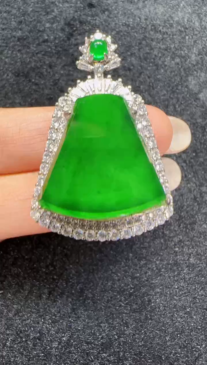 未镶嵌定制翡翠翡翠吊坠29