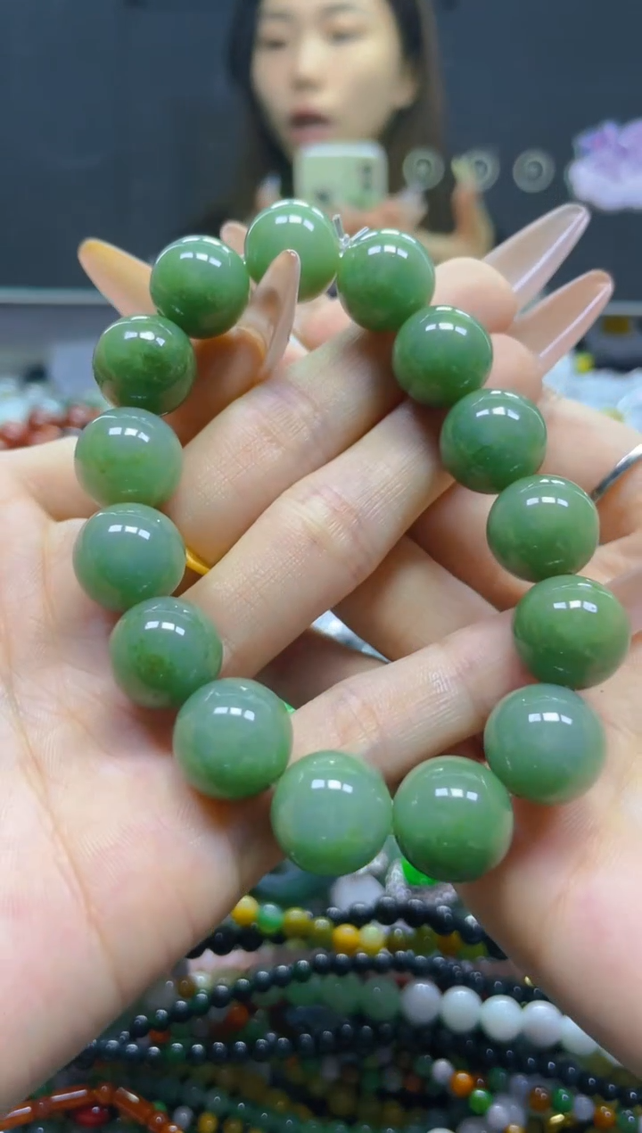 翡翠未镶嵌颈饰13MM/E/翡翠A货，一件也是批发价