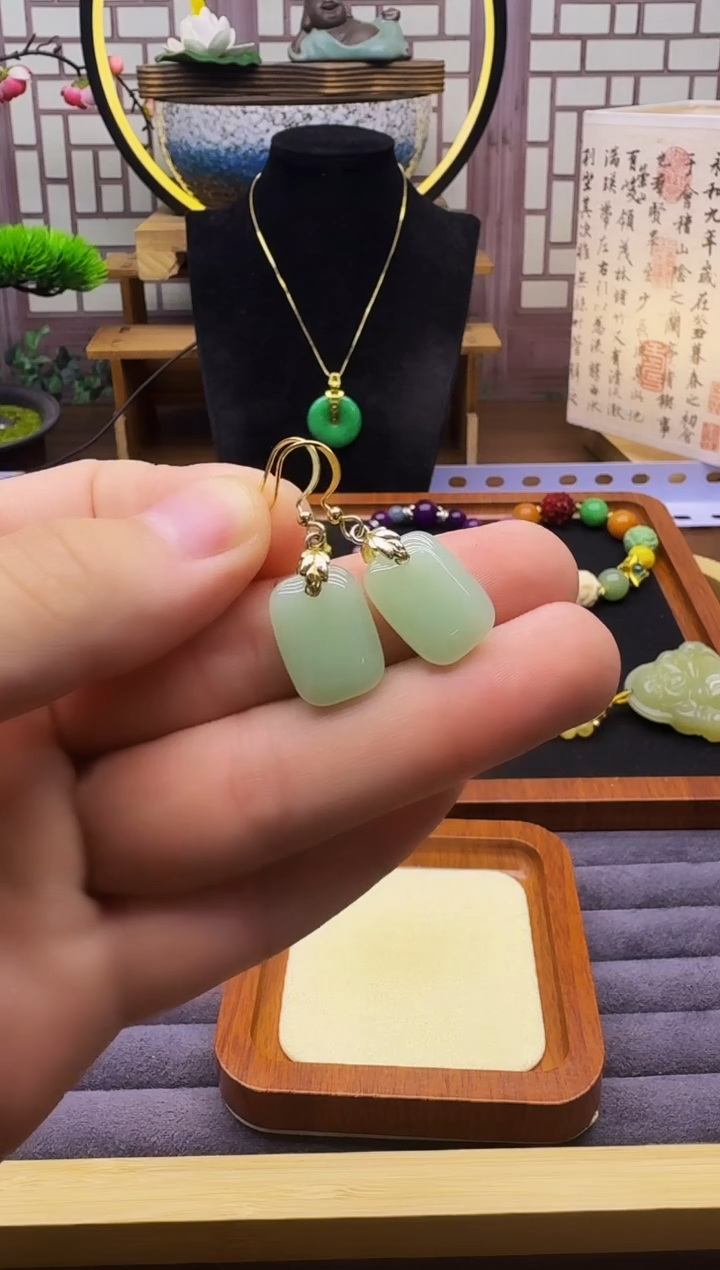 和田玉14K金镶嵌耳饰E227