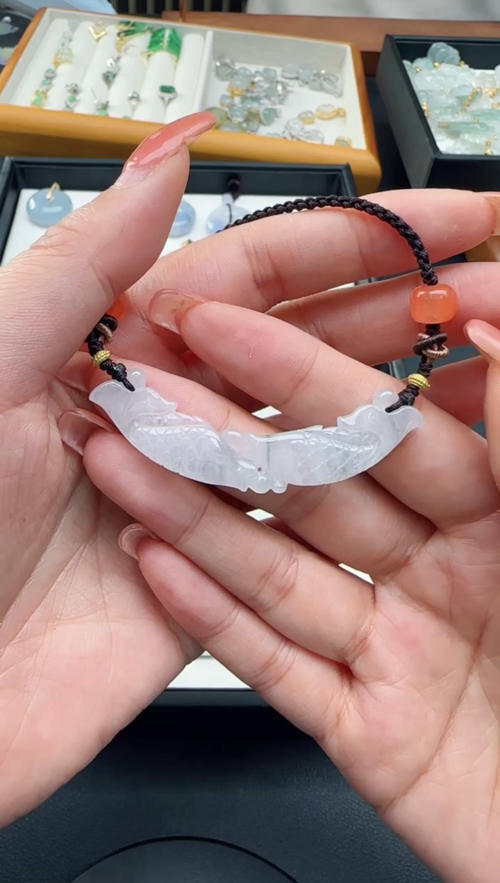 【闪购商品】翡翠颈饰未镶嵌TZG0118240