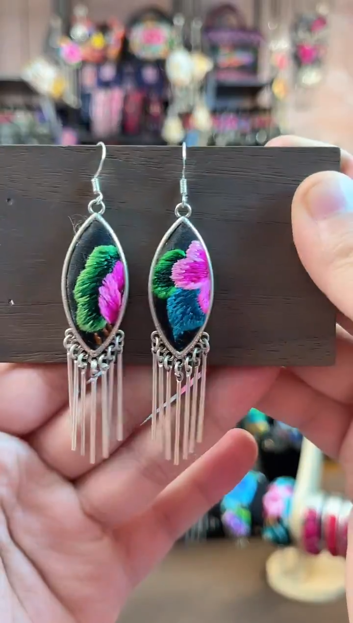 织绣民族风手工非遗老绣饰品423