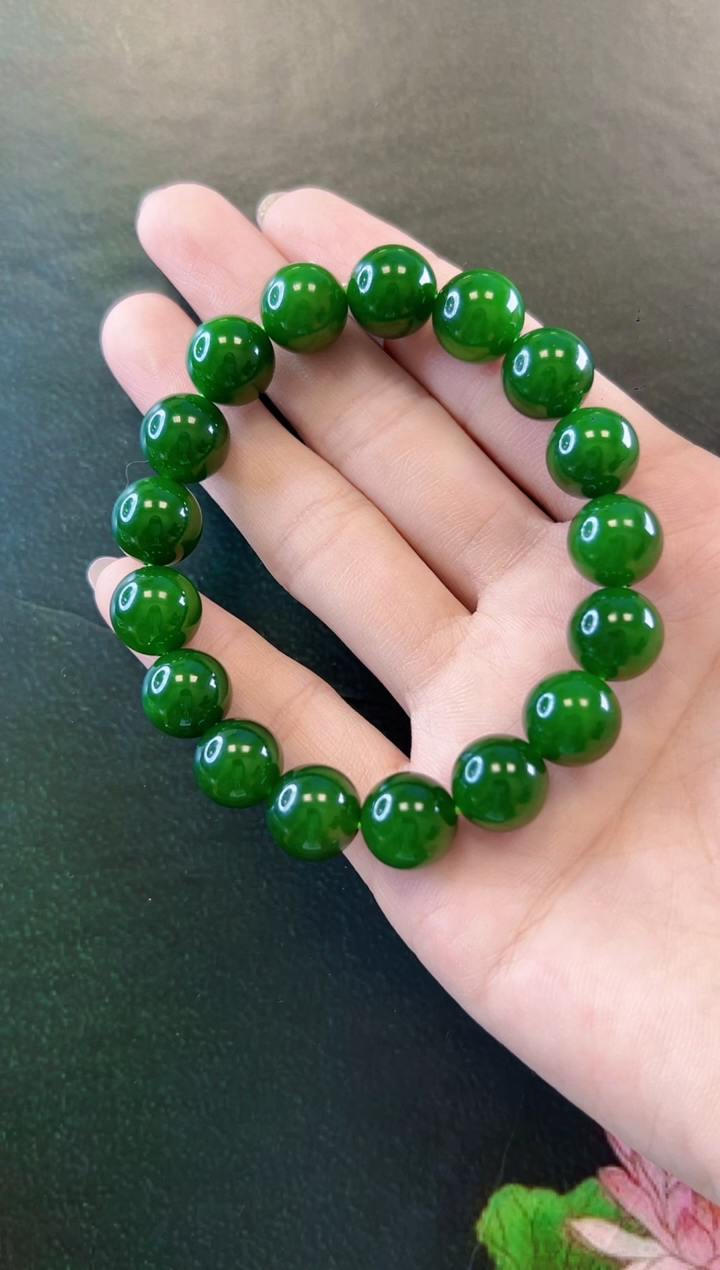 未镶嵌手串和田玉观**海手串