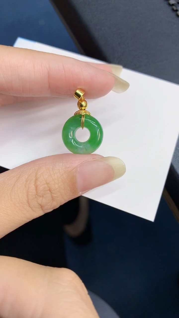 【闪购商品】翡翠颈饰未镶嵌000000008