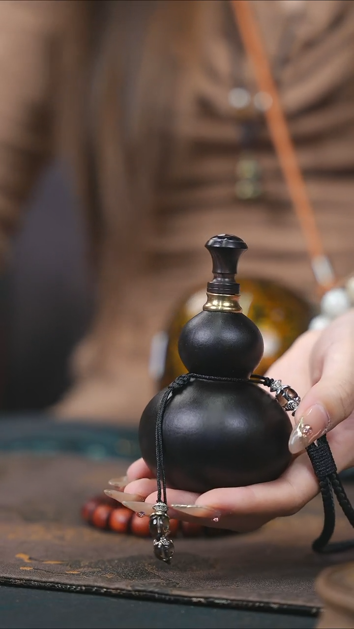 【闪购商品】WP189大漆精致小手捻(开口）