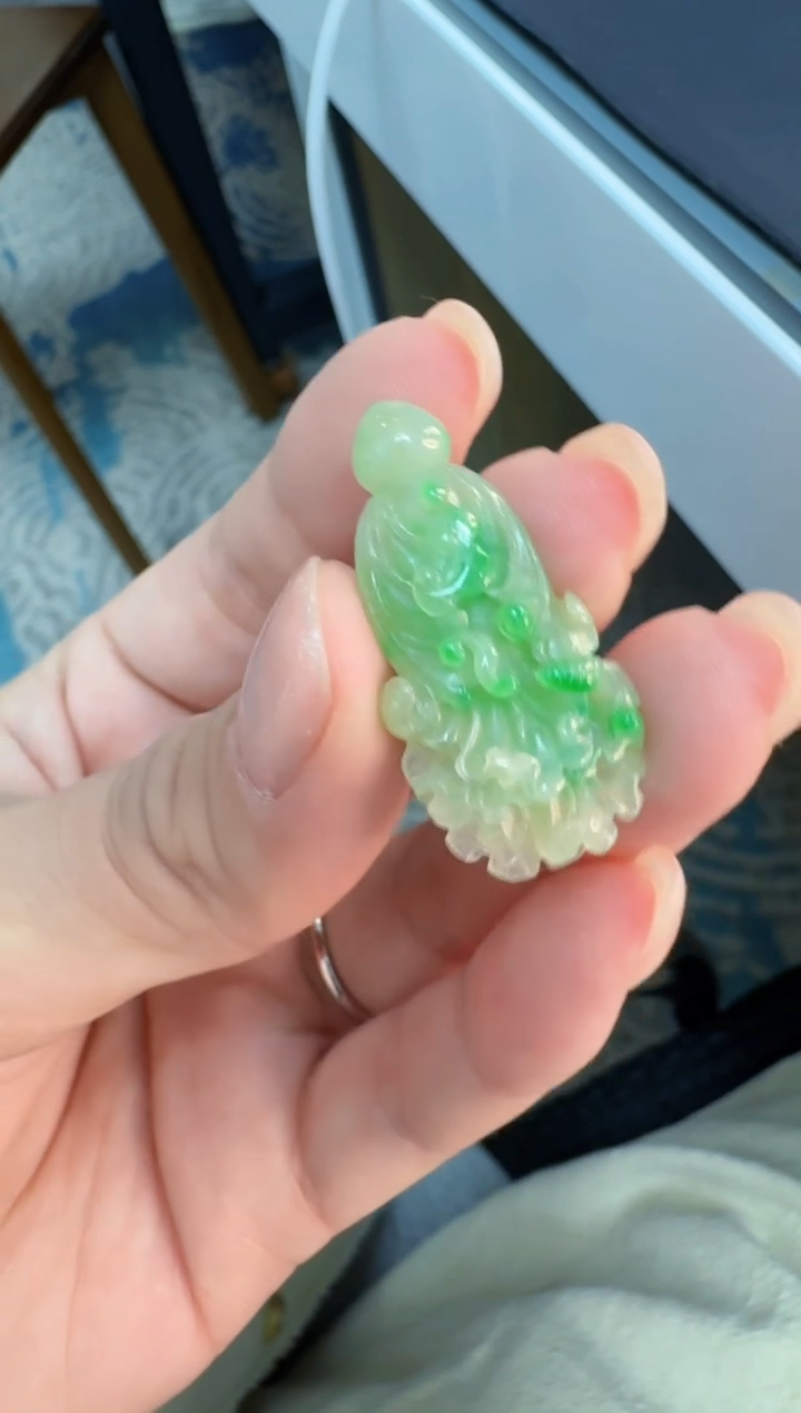 翡翠未镶嵌颈饰缅甸翡翠A货挂件