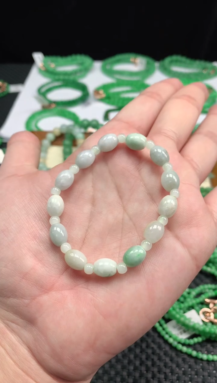 【闪购商品】翡翠手链未镶嵌翡翠