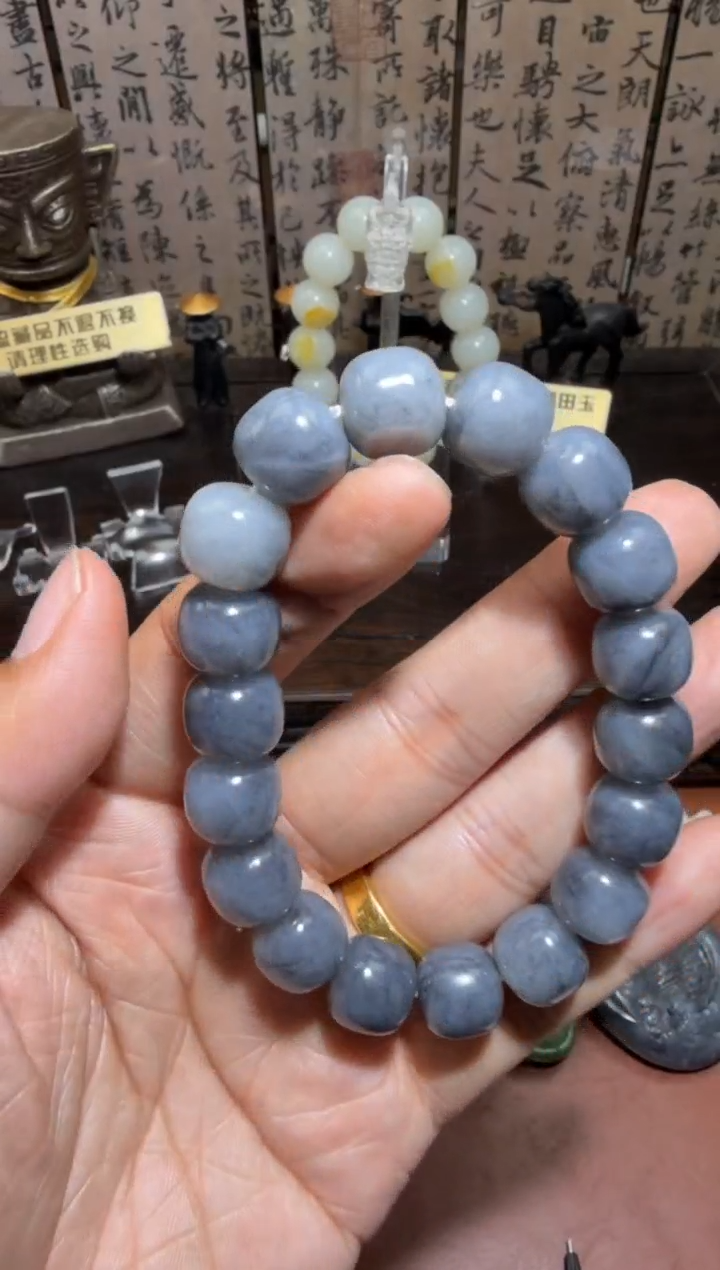 未镶嵌和田玉挂件和田玉