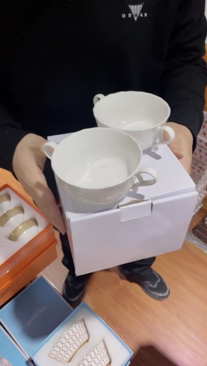 【闪购商品】杯全场正品，京东包邮