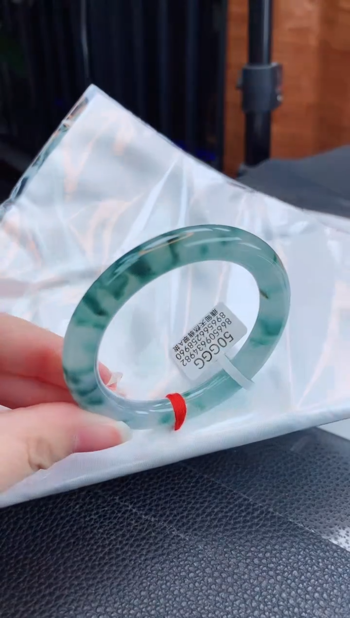 【闪购商品】翡翠手镯未镶嵌缅甸天然翡翠A货手镯