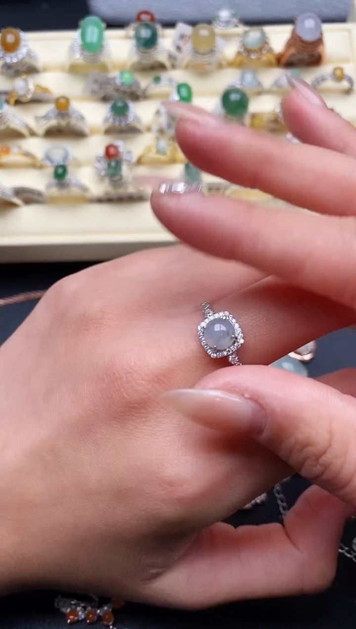 【闪购商品】翡翠戒指银S925镶嵌777777+5