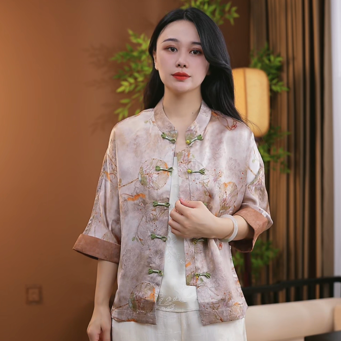 2025夏季新中式桑蚕丝盘扣衬衫时尚提花中国风百搭上衣女S110