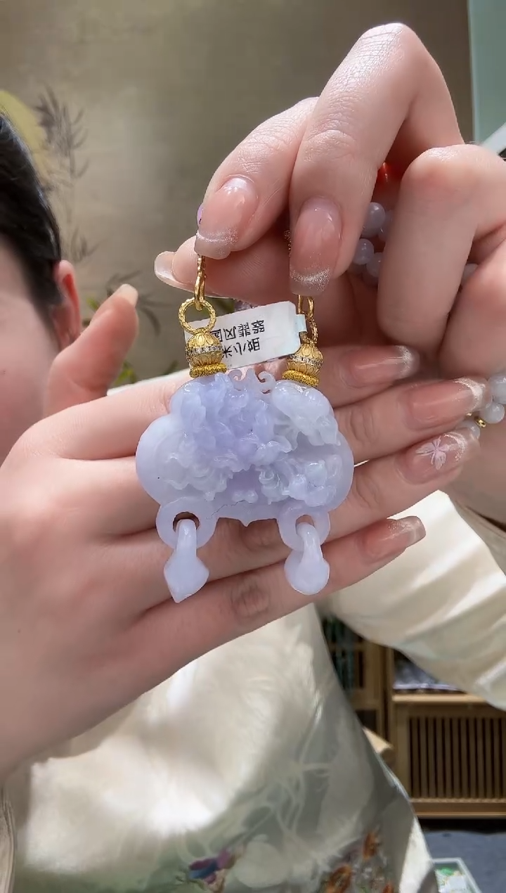 【闪购商品】翡翠颈饰未镶嵌吊坠