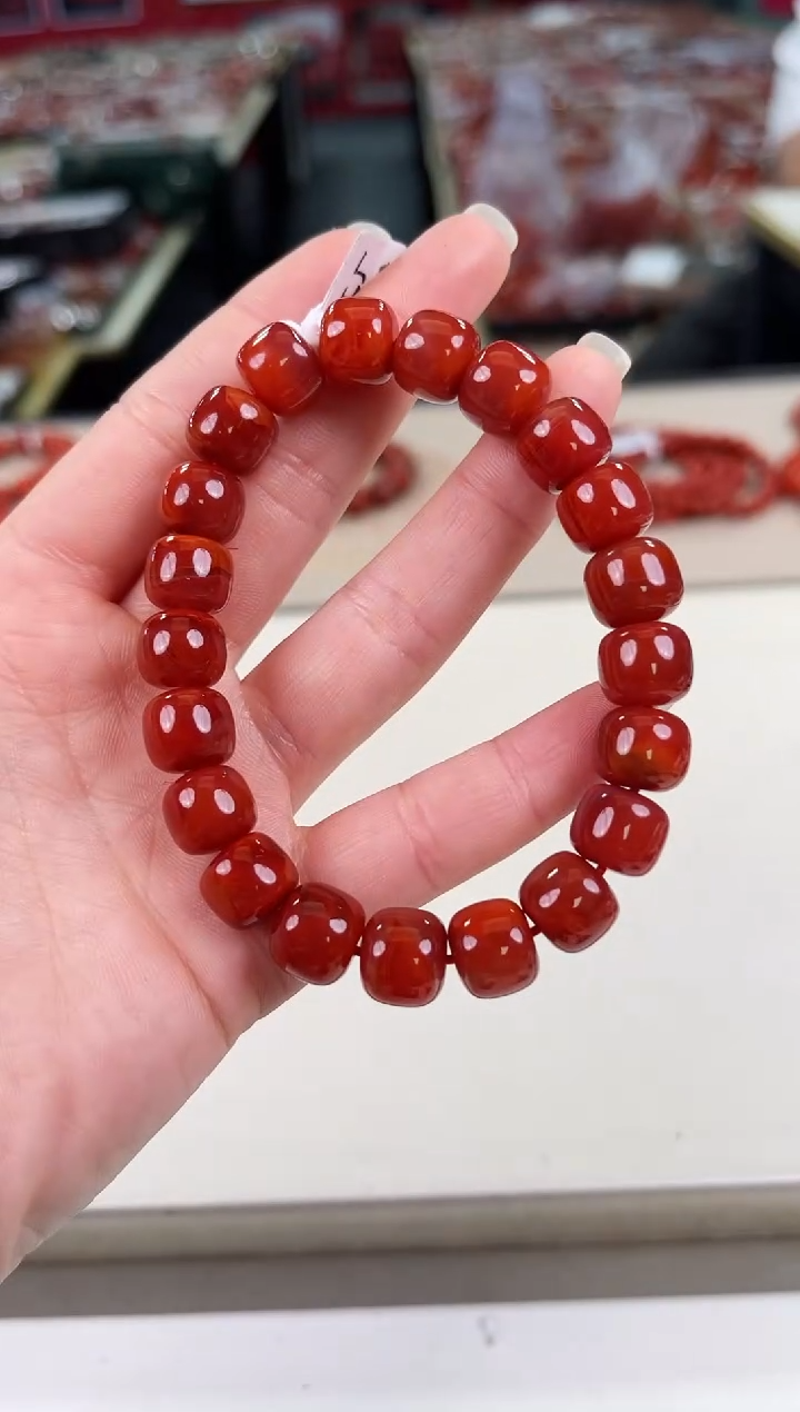 未镶嵌瓦西老型手串10+南红玛瑙（多样式发其一）