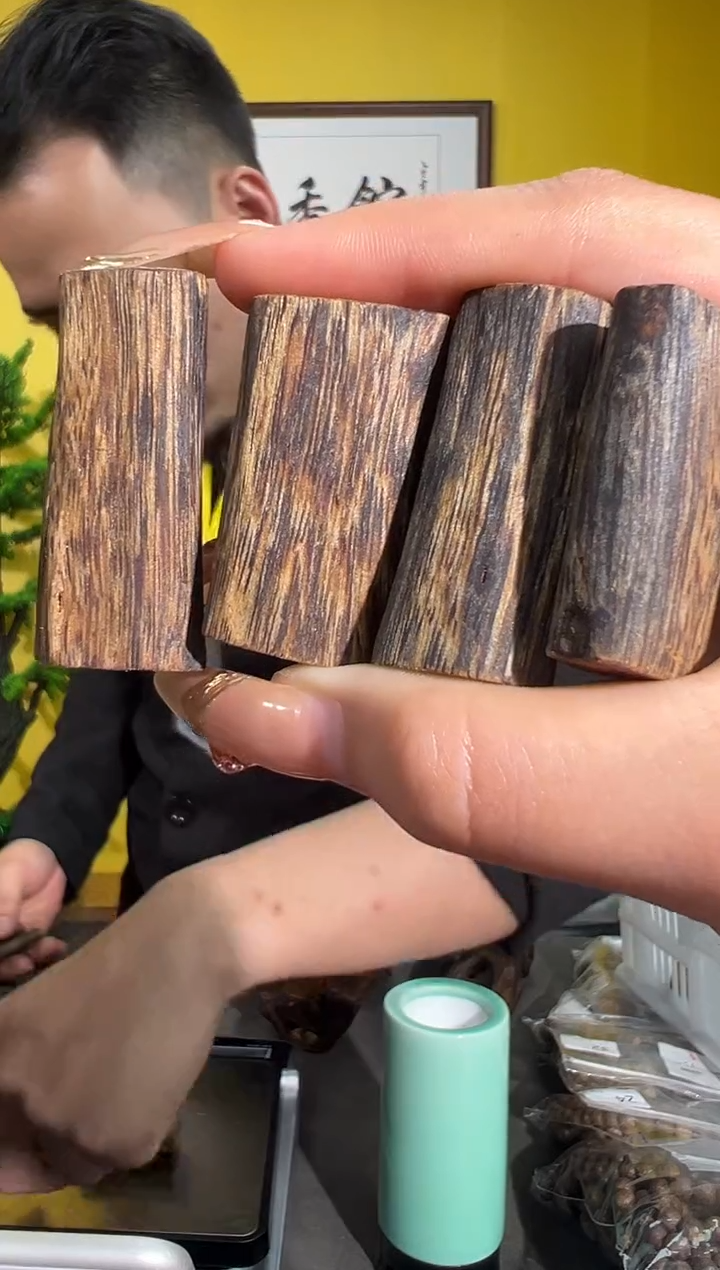 沉香香囊沉香61号多样性发一