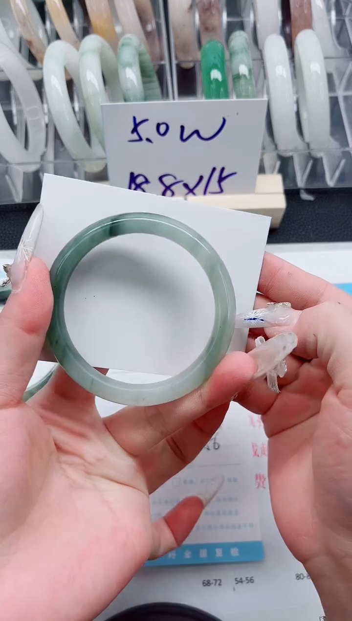 【闪购商品】石英质玉手镯未镶嵌A258-56