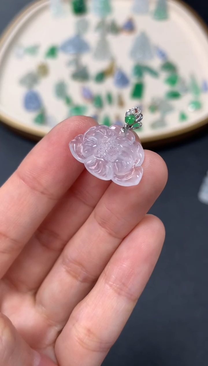 【闪购商品】翡翠吊坠(不含链)18K金镶嵌1600