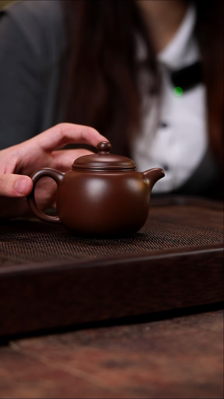 宜兴紫砂极紫泥匏樽