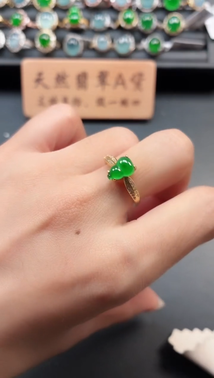 银S925镶嵌戒指翡翠1