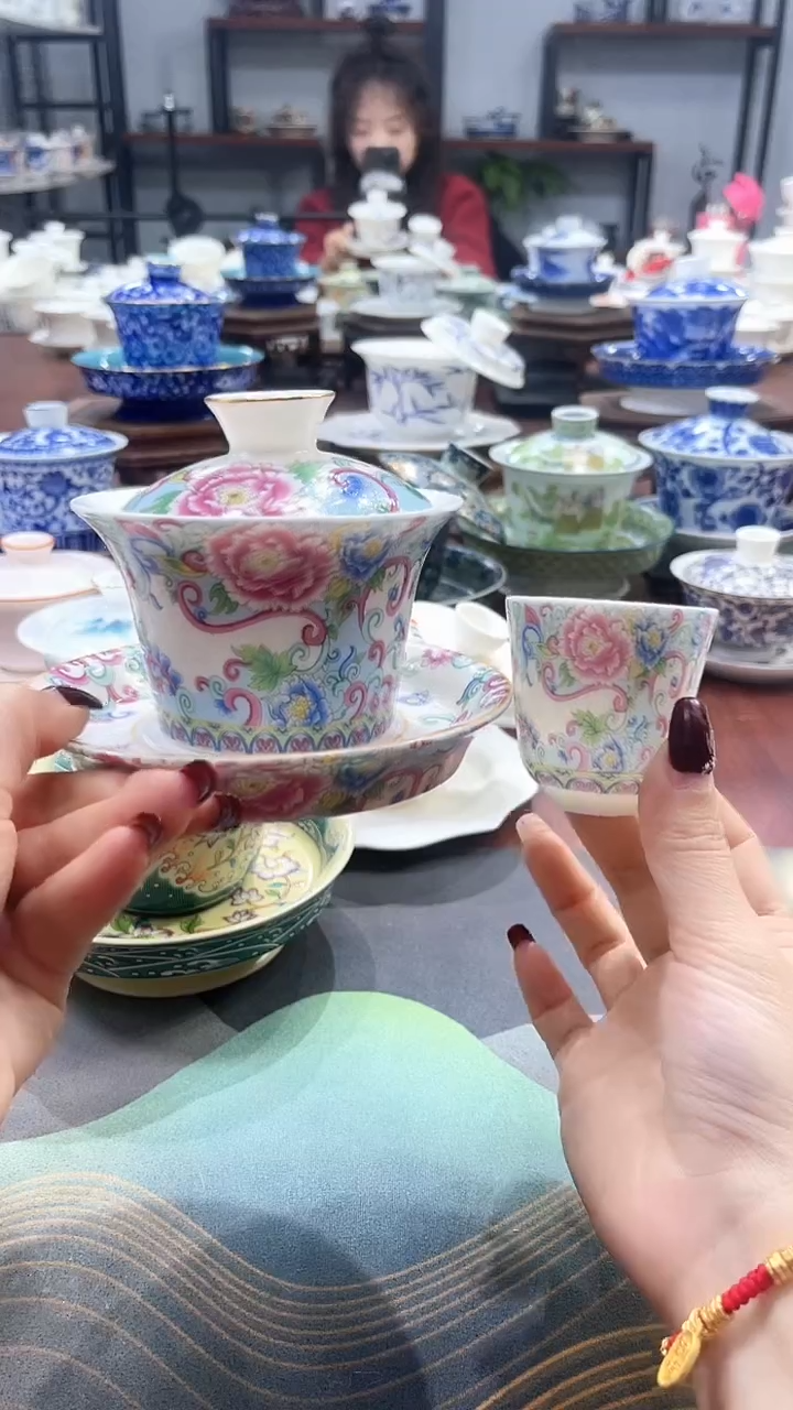 【闪购商品】掐银牡丹珐琅彩盖碗+1杯+礼盒