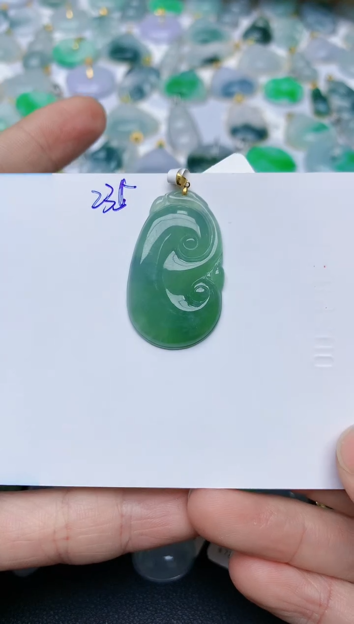 【闪购商品】翡翠颈饰18K金镶嵌天然翡翠A货    235