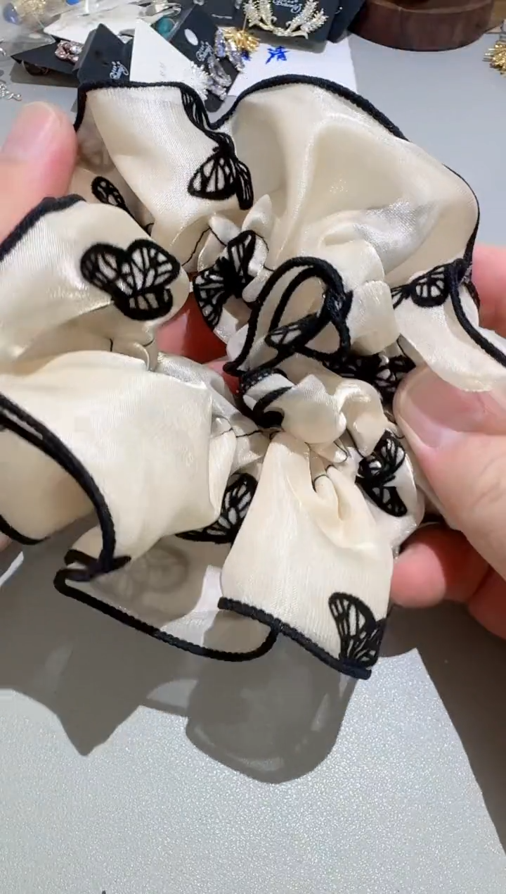布艺非金属 B196