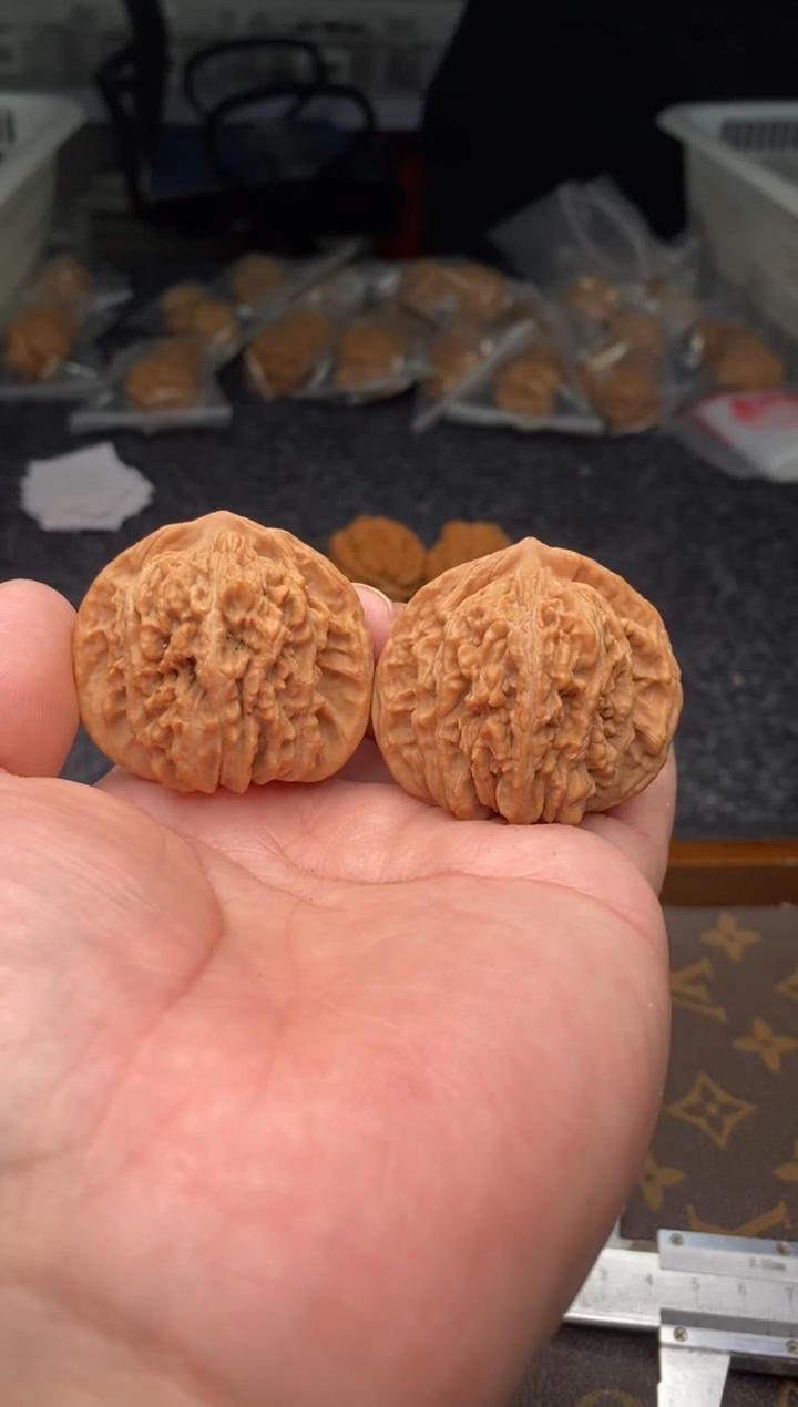 把件文玩核桃b120号44尺四座楼