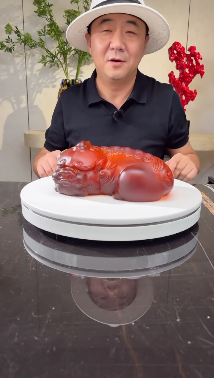 摆件璨石美学蜜蜡卧福貔貅艺术琉璃摆件