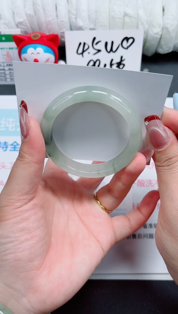 【闪购商品】石英质玉手镯未镶嵌289