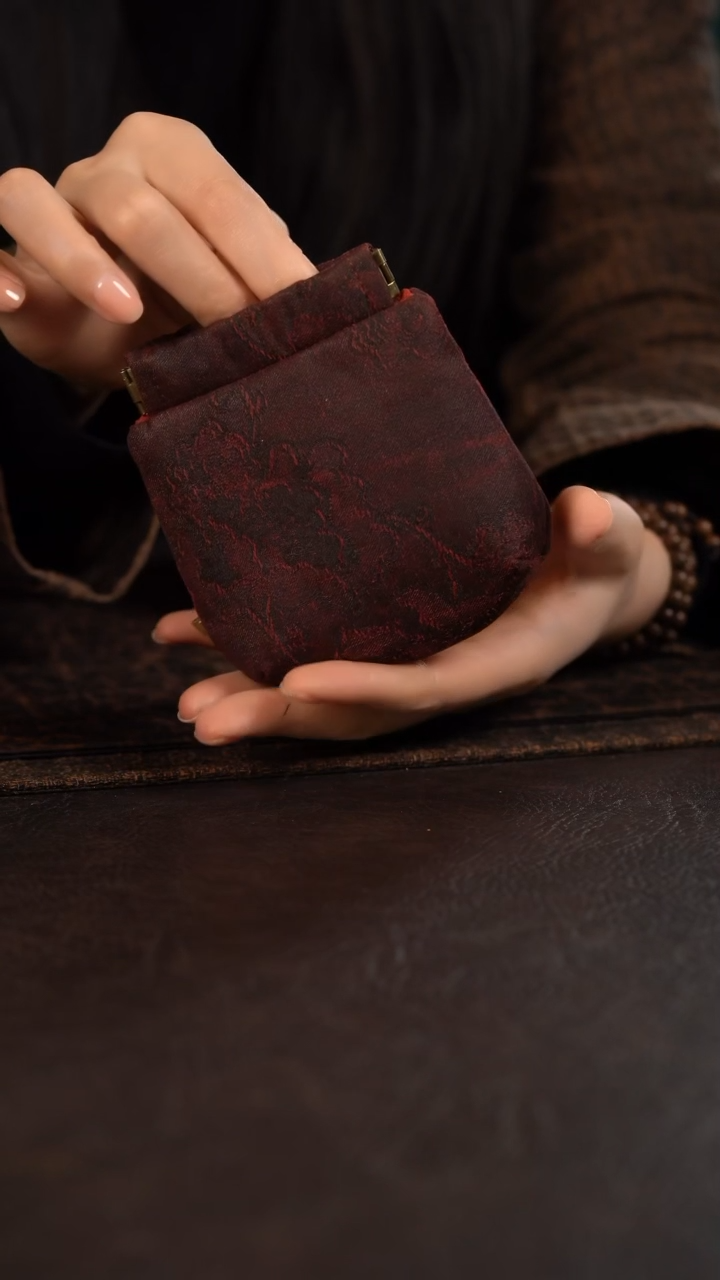 【闪购商品】杯君心福利陶瓷杯茶周边弹口袋红云沙芙蓉花