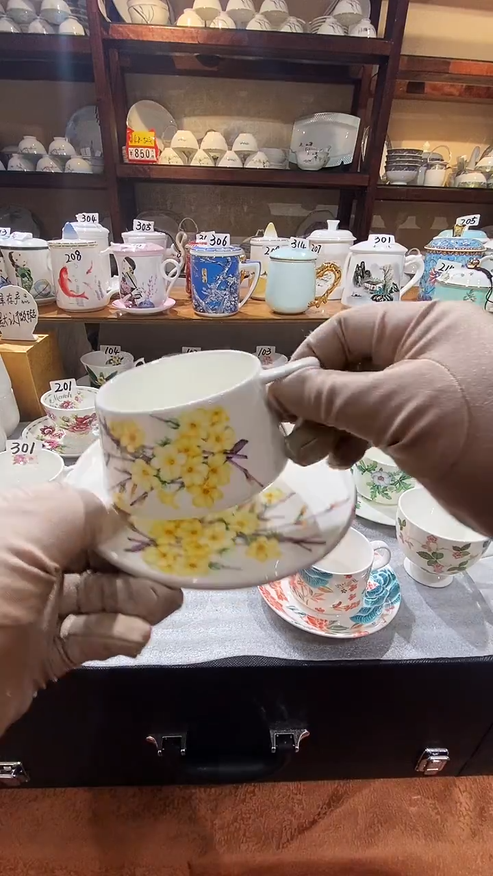 【闪购商品】碗去库存，点关注