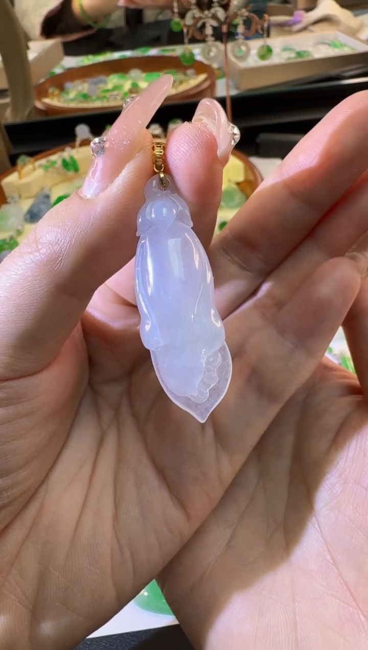 【闪购商品】翡翠颈饰18K金镶嵌缅甸A货翡翠吊坠