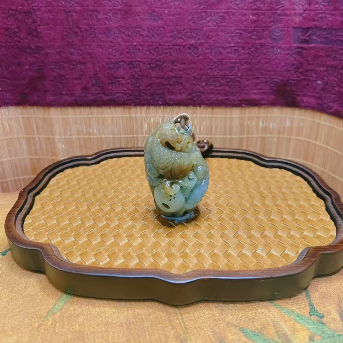 A和田玉锦鲤吊坠0912