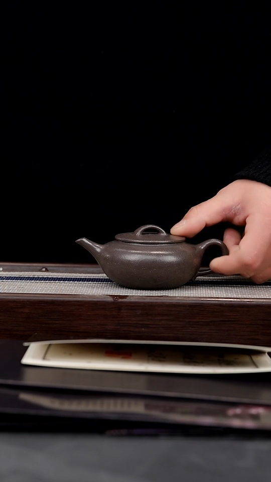 【闪购商品】紫砂茶壶大水潭天青舒和