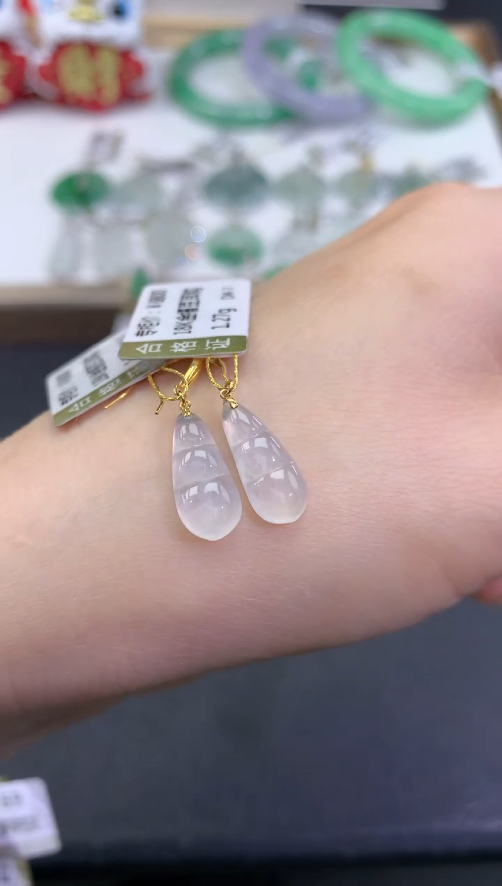 【闪购商品】翡翠耳饰18K金镶嵌         