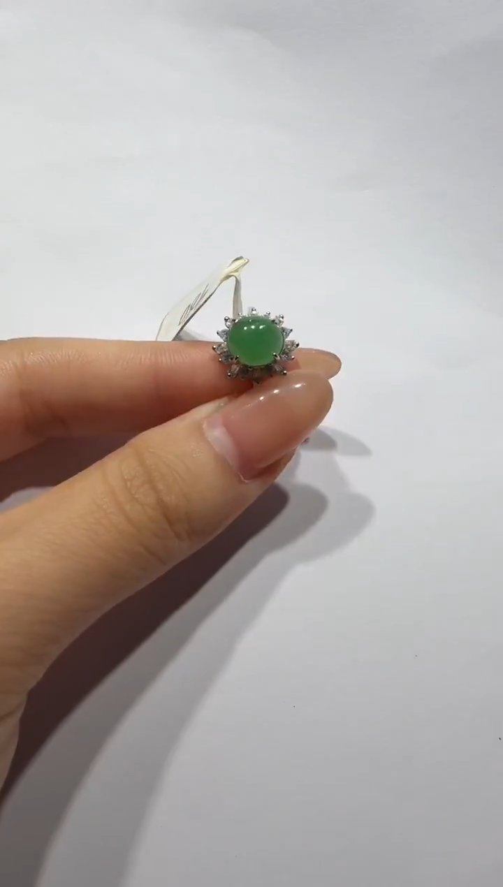 银S925镶嵌戒指翡翠925银镶缅甸A货翡翠戒指