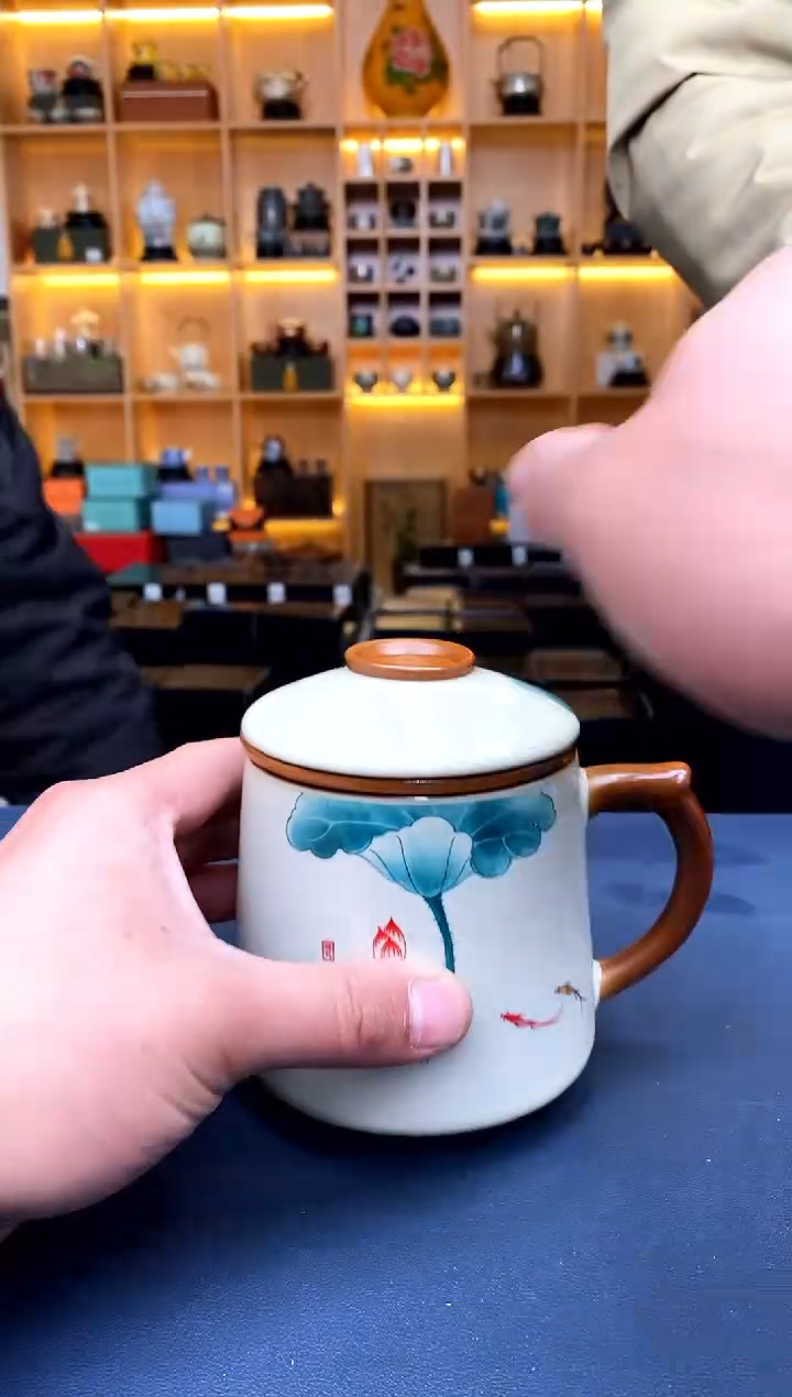 【闪购商品】撤柜高货，价格随便开@@G1054